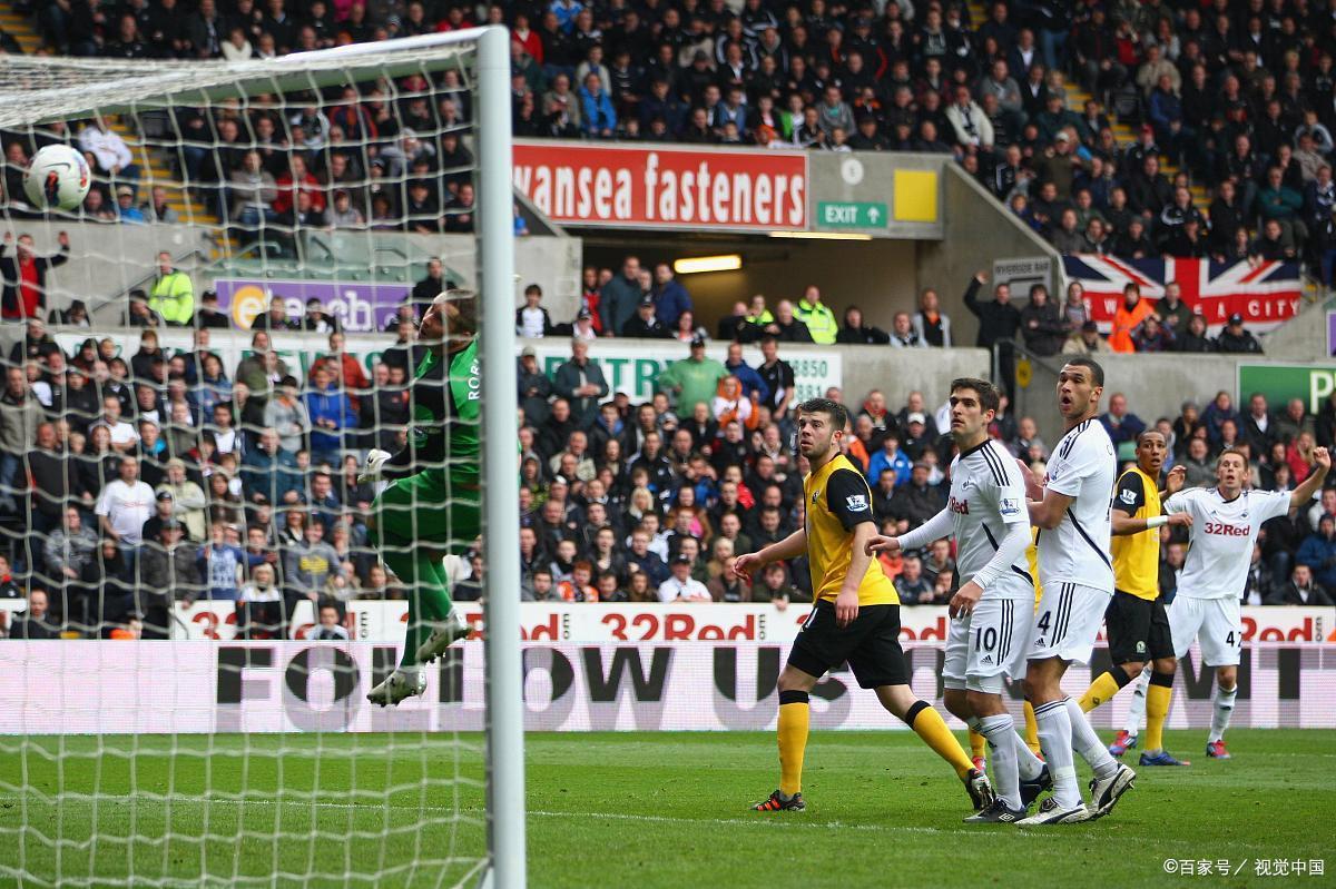 关于赛后荷甲焦点战;法兰克福临场应变;气氛紧张;数据趋势出现新变化的信息 关于赛后荷甲焦点战;法兰克福临场应变;气氛紧张;数据趋势出现新变化的信息