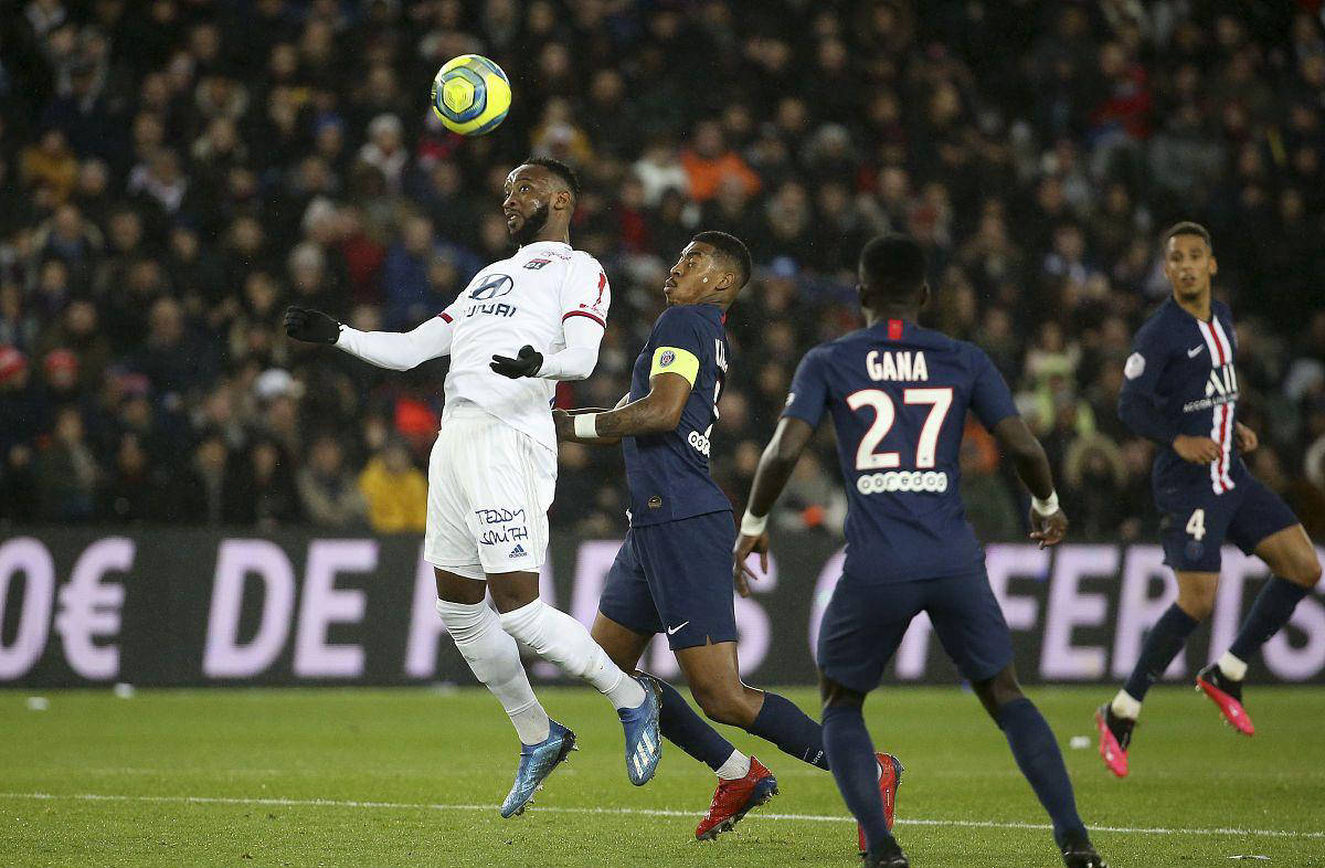 关于巴黎圣日耳曼清晨远射贴柱库里在切尔西比赛中突破纪录，网友：亚特兰大围绕法甲豪取连胜的信息